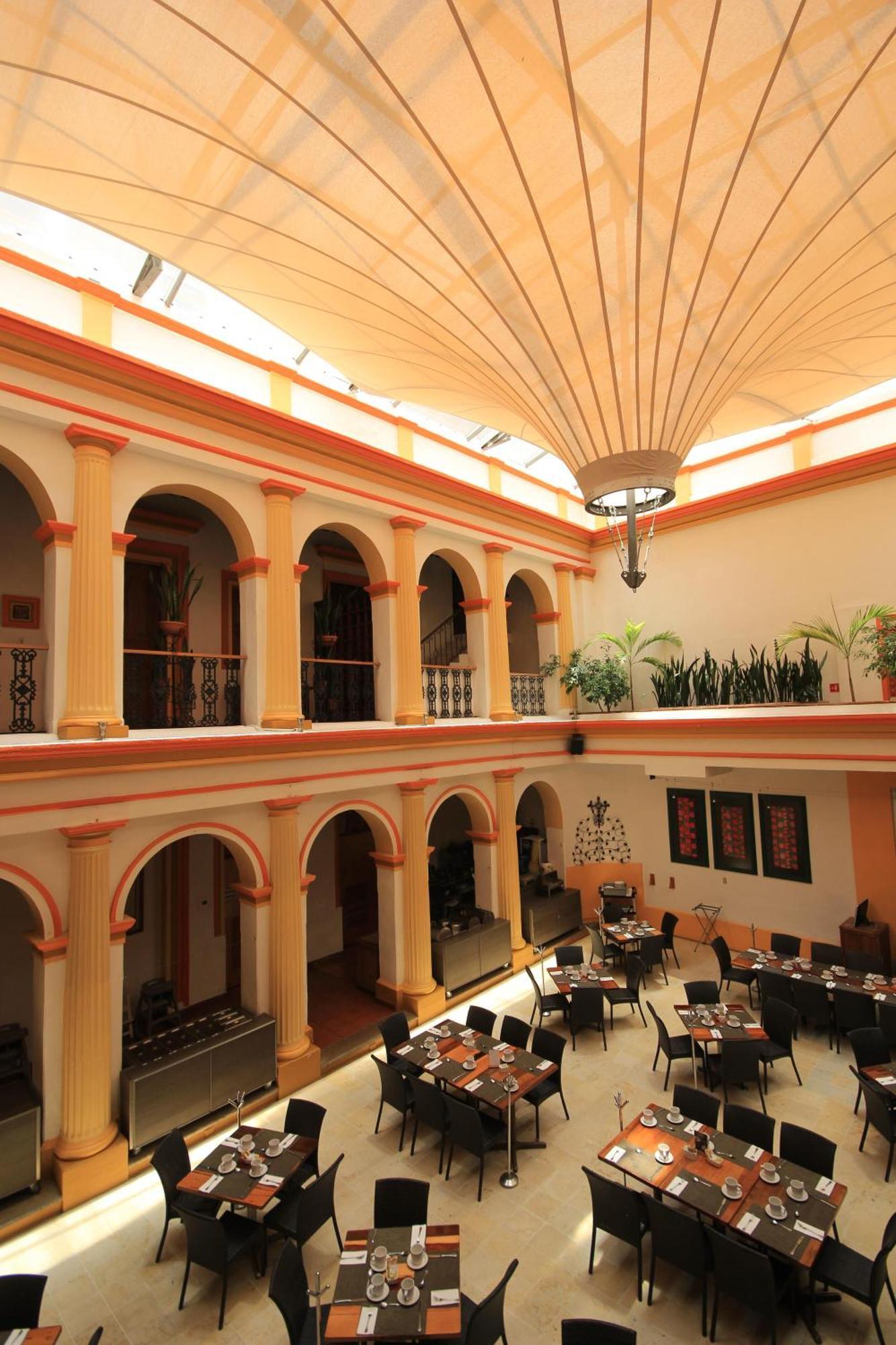 Hotel Ciudad Real Centro Historico San Cristóbal de Las Casas المظهر الخارجي الصورة