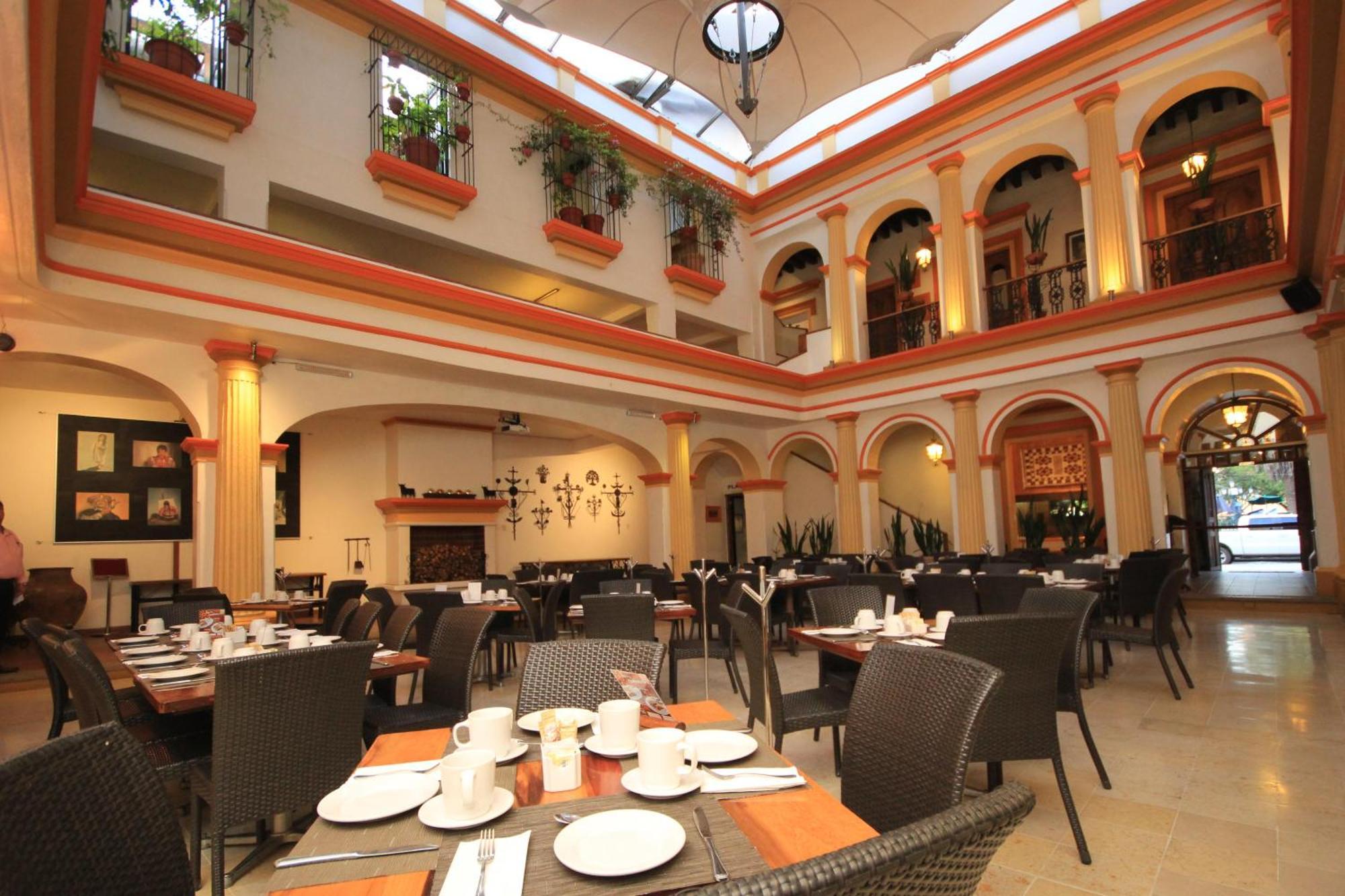 Hotel Ciudad Real Centro Historico San Cristóbal de Las Casas المظهر الخارجي الصورة
